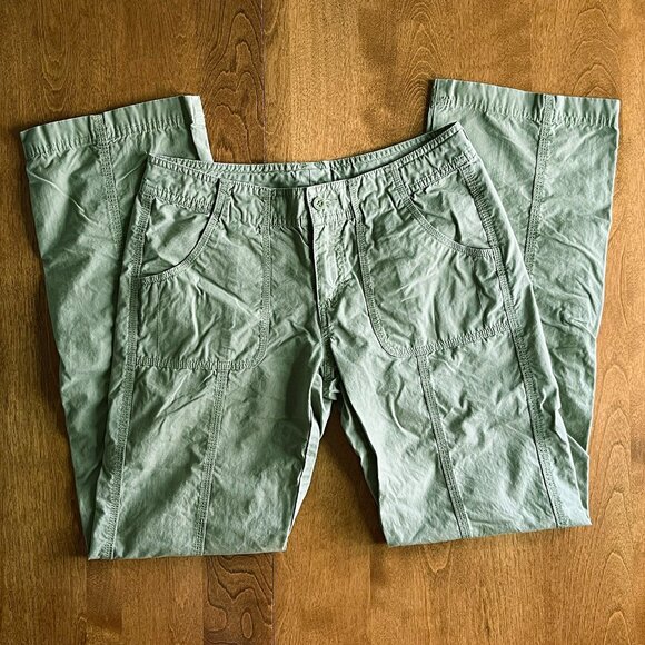 The North Face green roll-cuff pants 4 - Picture 1 of 10